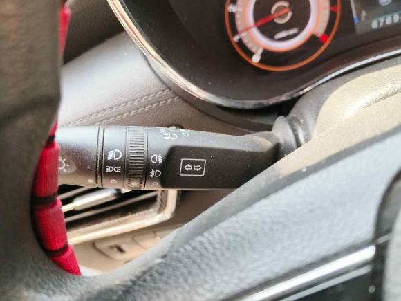 [义乌·浙G] 二手猎豹汽车猎豹CS92017款 1.5L 手动风尚型