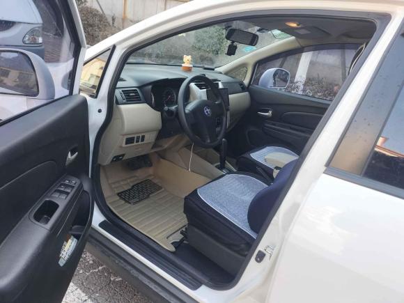 [青岛·鲁U] 二手启辰启辰R502013款 1.6L 自动时尚版