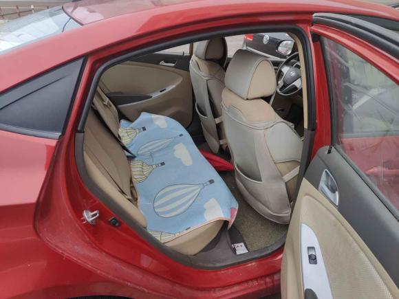 [南通·苏A] 二手现代瑞纳2010款 三厢 1.4L 自动舒适型GS