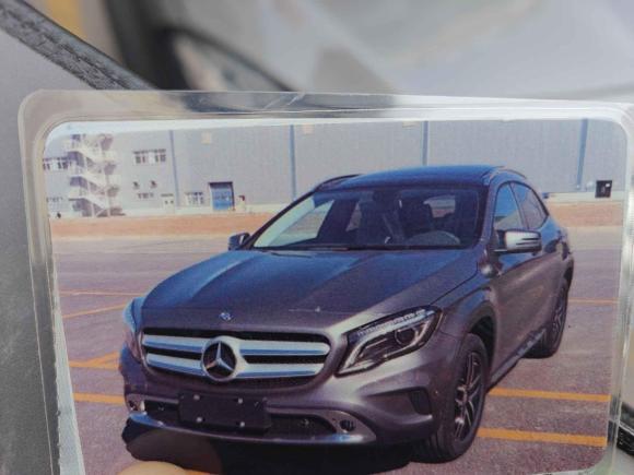 [上海·沪B] 二手奔驰奔驰GLA2015款 GLA 220 4MATIC 时尚型
