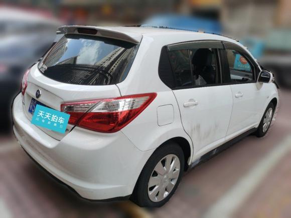 [深圳·粤S] 二手启辰启辰R502015款 1.6L 自动时尚版