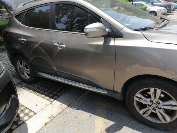 [上海·沪A] 二手现代北京现代ix352012款 2.0L 自动两驱精英版GLS