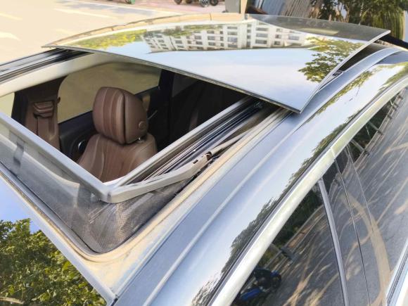 [济南·鲁A] 二手奔驰奔驰E级2018款 改款 E 200 L