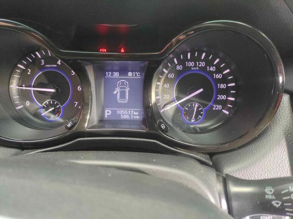 [武汉·鄂A] 二手江铃驭胜S3502016款 2.0T 自动两驱汽油超豪华版5座