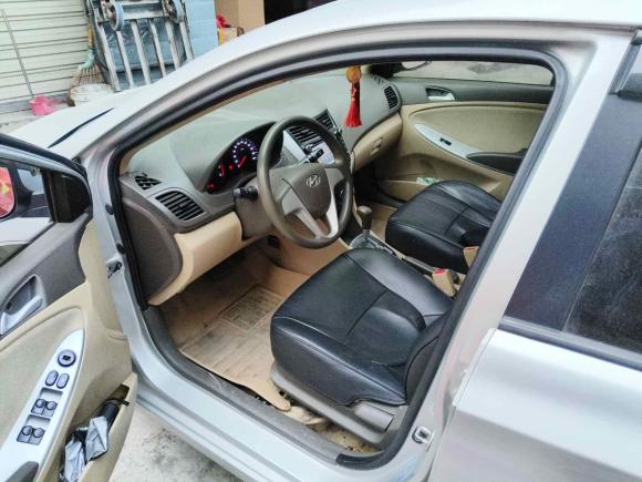 [成都·川A] 二手现代瑞纳2010款 三厢 1.4L 自动时尚型GT