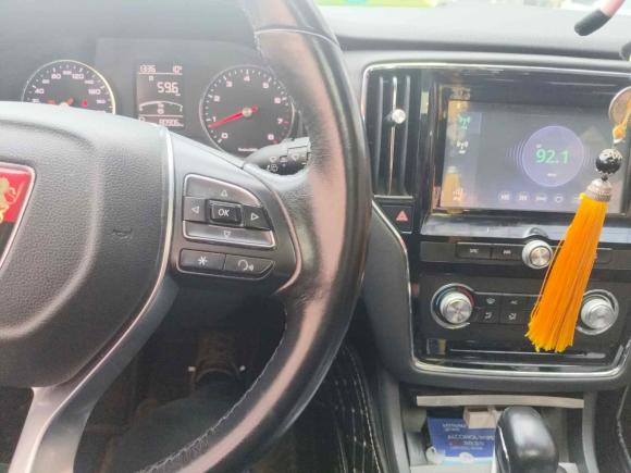 [青岛·鲁B] 二手荣威荣威i62017款 20T 自动旗舰版