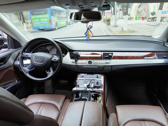 [成都·川A] 二手奥迪奥迪A82012款 A8L 45 TFSI quattro舒适型