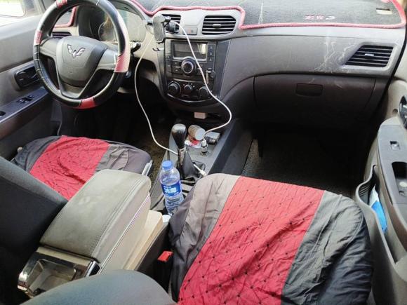 [上海·苏N] 二手五菱汽车五菱宏光2018款 1.5L 经典款S基本型