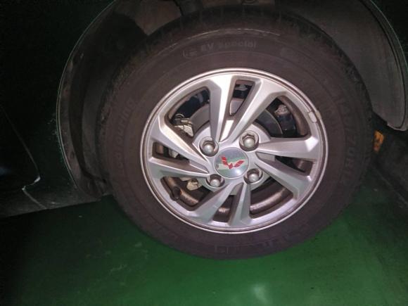 [深圳·粤B] 二手五菱汽车宏光MINIEV2020款 自在款 磷酸铁锂