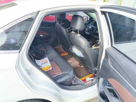 [无锡·苏B] 二手别克英朗2017款 15N 手动进取型