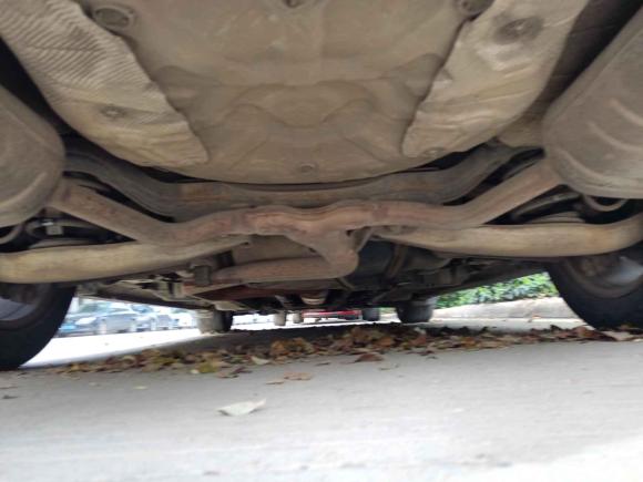 [无锡·苏B] 二手别克君威2012款 2.0L 豪华版