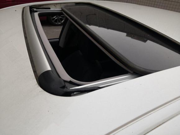 [上海·沪A] 二手雷克萨斯雷克萨斯ES2015款 300h 舒适版