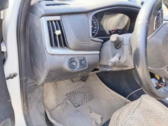 [南京·苏A] 二手荣威荣威i62018款 20T 自动旗舰版