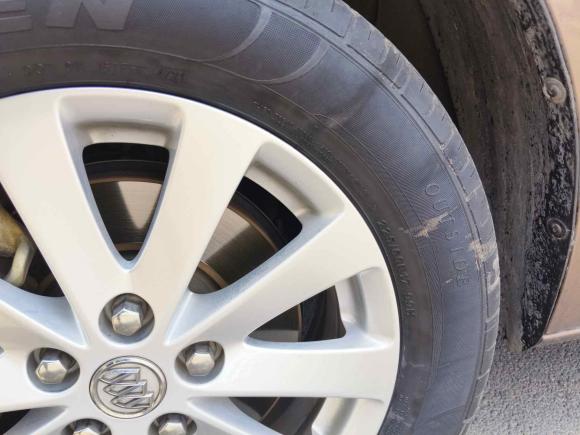 [济南·鲁A] 二手别克别克GL82018款 28T 舒适型 国VI