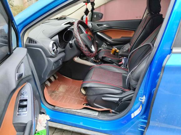 [武汉·鄂A] 二手比亚迪元2016款 1.5L 手动尊贵型