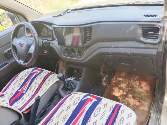 [南昌·赣A] 二手五菱汽车五菱宏光V2022款 1.5L劲取版封窗车电动助力LAR