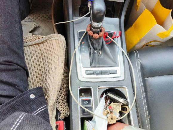 [南京·苏A] 二手荣威荣威i62018款 20T 自动旗舰版