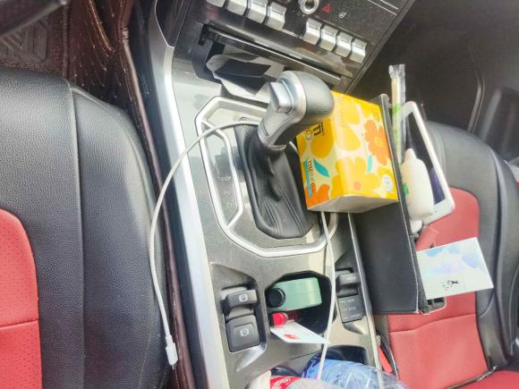 [青岛·鲁B] 二手哈弗哈弗H42018款 蓝标 1.5GDIT DCT风尚型