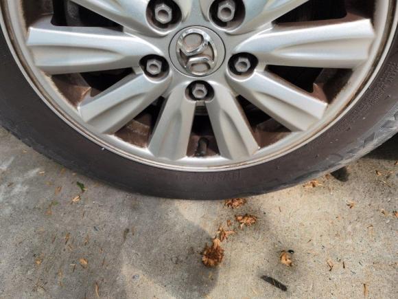 [济南·鲁A] 二手北汽绅宝绅宝D502014款 1.5L CVT标准版