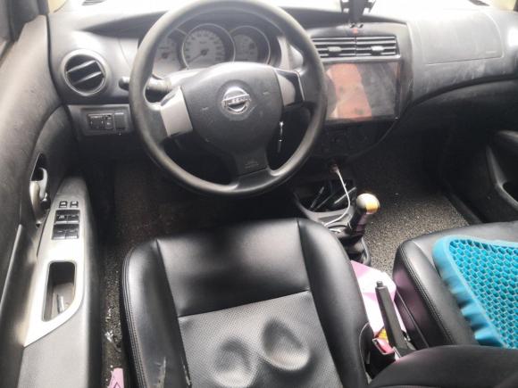 [义乌·浙G] 二手日产骊威2010款 劲锐版 1.6L 手动标准型