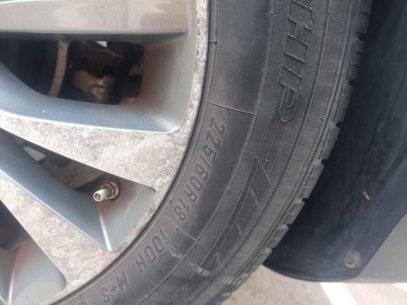 [青岛·鲁B] 二手奇瑞瑞虎52016款 1.5T 手动家悦信赖版