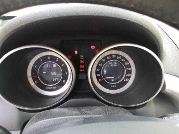 [南京·苏A] 二手奔腾奔腾X802013款 2.0L 自动豪华型