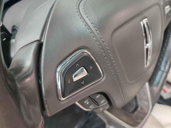 [武汉·鄂A] 二手林肯林肯MKZ2017款 2.0T 尊雅版