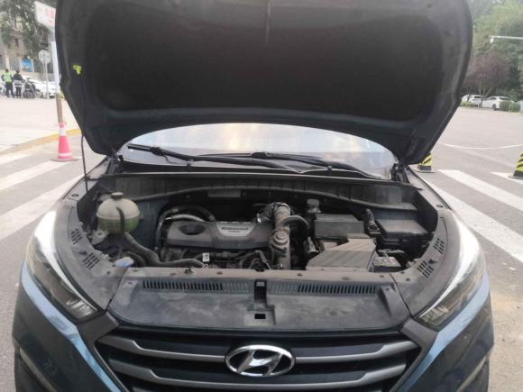 [北京·京A] 二手现代途胜2015款 1.6T 双离合两驱领先型