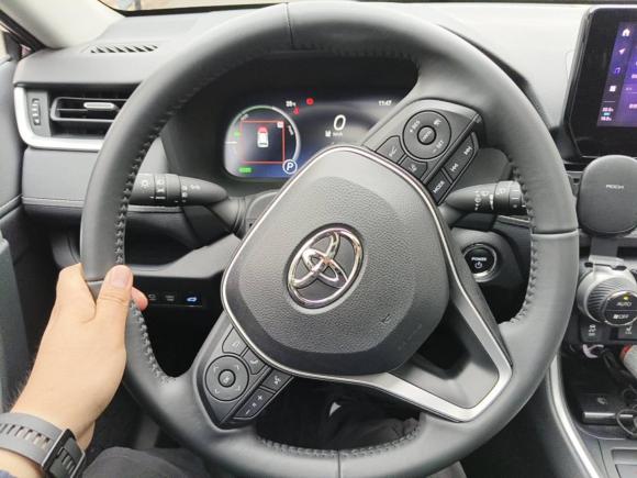 [上海·沪F] 二手丰田RAV4荣放2023款 双擎 2.5L E-CVT两驱精英Plus版
