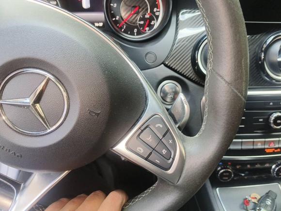 [上海·沪E] 二手奔驰奔驰GLA AMG2017款 AMG GLA 45 4MATIC 暗夜雷霆限量版