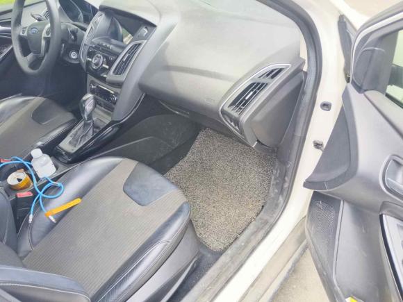 [温州·浙C] 二手福特福克斯2012款 三厢 1.6L 自动风尚型