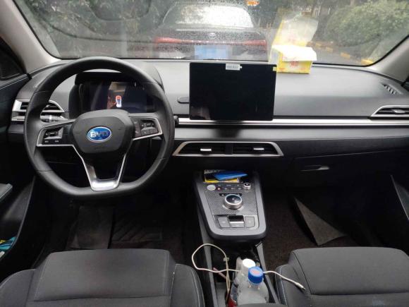 [无锡·苏B] 二手比亚迪比亚迪e22021款 舒适型