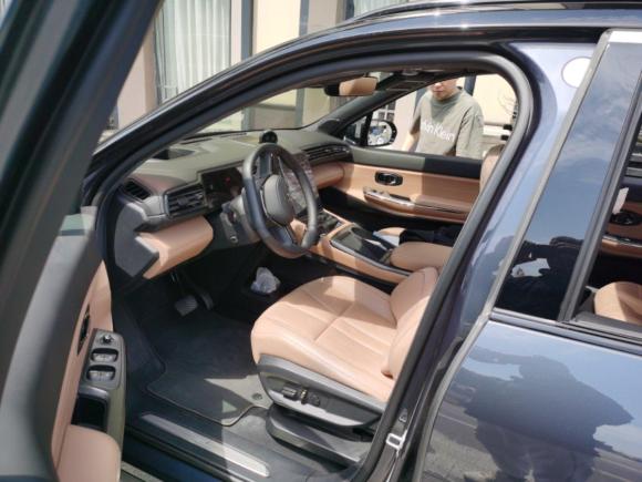 [南通·苏F] 二手蔚来蔚来ES82020款 580KM 签名版 六座版