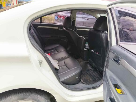 [南京·苏L] 二手荣威荣威3502015款 1.5L 手动豪华天窗版