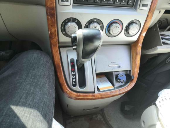 [上海·沪B] 二手起亚嘉华2006款 2.7L GLS-1