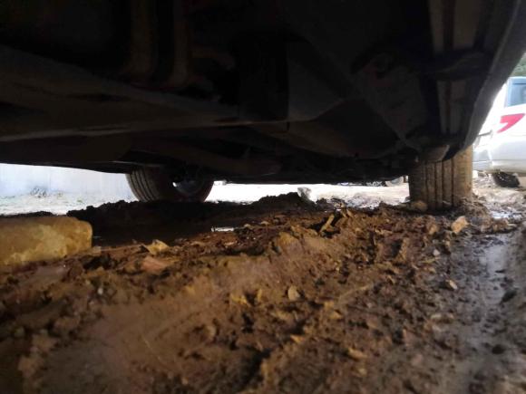 [武汉·鄂A] 二手陆风陆风X72015款 2.0T 全景尊贵版