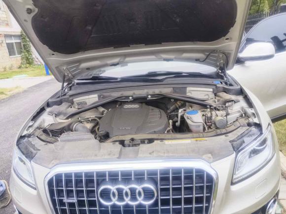 [武汉·鄂W] 二手奥迪奥迪Q52017款 40 TFSI 进取型