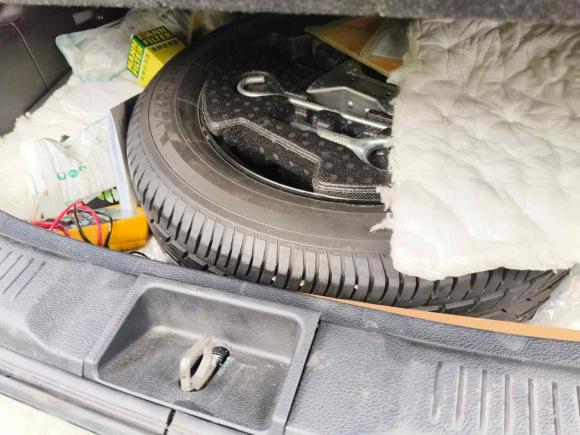 [上海·皖P] 二手铃木骁途2017款 1.6L 手动两驱都市时尚型