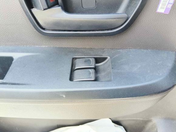 [上海·苏U] 二手五菱汽车五菱宏光V2021款 1.5L劲取版封窗车LAR