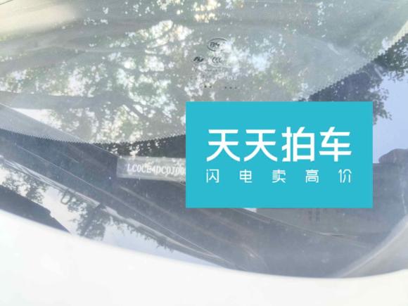 [广州·粤A] 二手比亚迪元新能源2018款 EV360 智联炫酷型