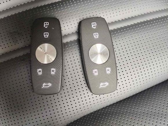 [杭州·浙A] 二手荣威荣威iMAX82022款 400TGI 尊荣版