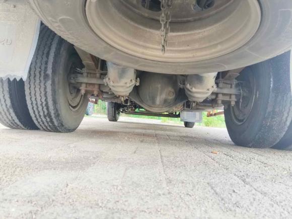 [南通·苏F] 二手五十铃瑞迈2020款 2.8T经典两驱柴油国VI舒享型标轴版JE493ZLQ6E