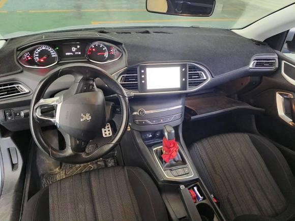 [武汉·鄂A] 二手标致标致308S2015款 1.2T 自动劲驰版