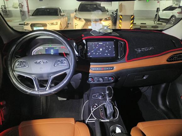 [上海·皖B] 二手奇瑞瑞虎72016款 2.0L CVT耀臻版