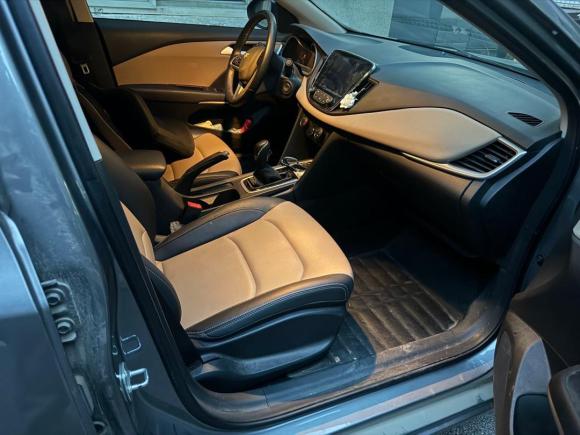 [武汉·鄂K] 二手雪佛兰科鲁泽2022款 320 自动悦享天窗版