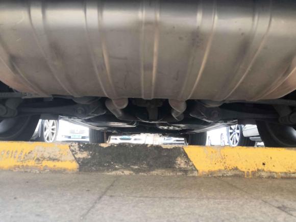 [广州·粤A] 二手大众途锐2017款 3.0TSI 驭岳型