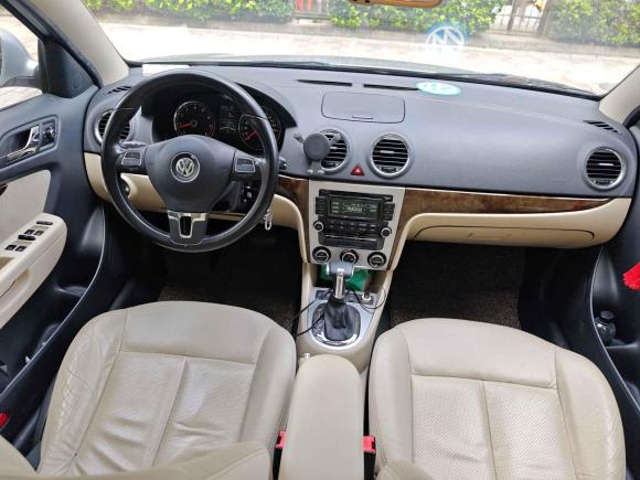 [上海·沪A] 二手大众朗逸2011款 1.4TSI DSG品轩版