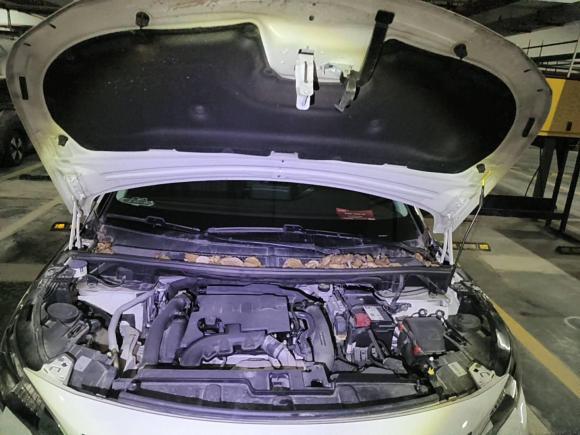 [杭州·浙A] 二手标致标致40082017款 350THP 精英版