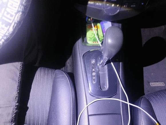 [深圳·粤L] 二手日产骐达TIIDA2011款 1.6L CVT智能型