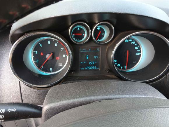 [青岛·鲁B] 二手长安长安CS352014款 1.6L 手动豪华型 国IV